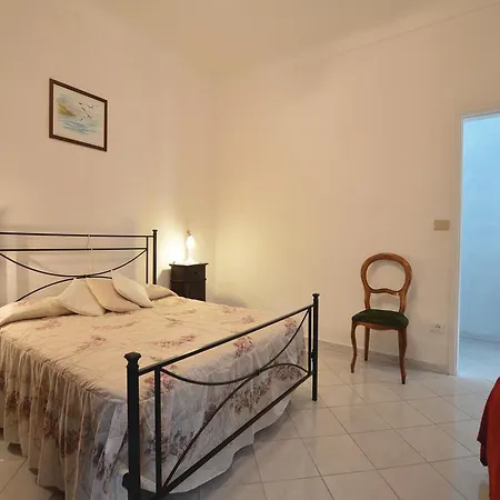 Apartment Il Glicina Poggi